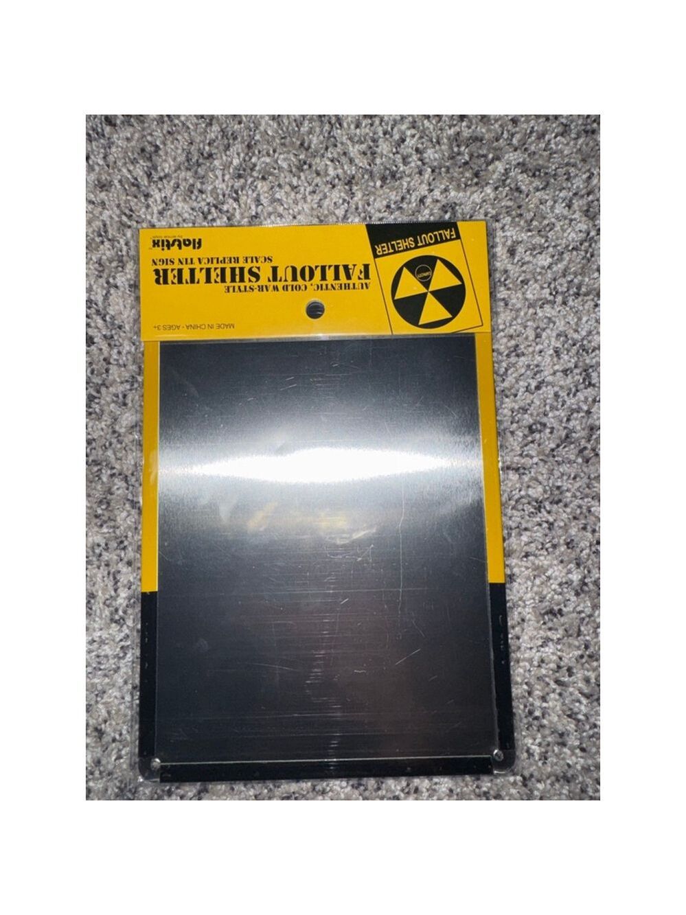 Fallout 76 NanoForce Figure Set + Fallout Shelter Metal Sign Bundle - Picture 11 of 13
